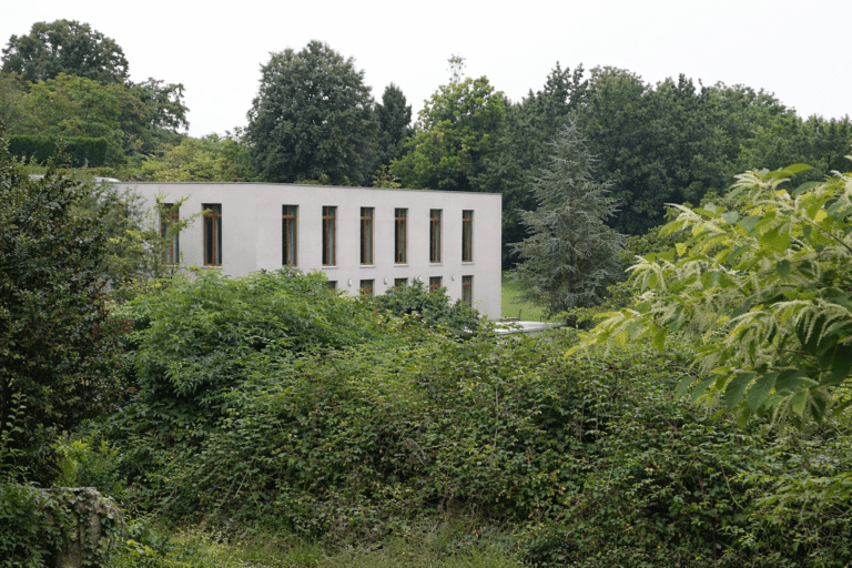 069 Cour carrée - Construction neuve d’une maison individuelle  - Photo 1