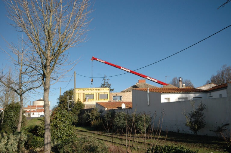 091 La Muse - Surélévation d’un bâtiment et transformation d’un atelier en bureaux  - Photo 4