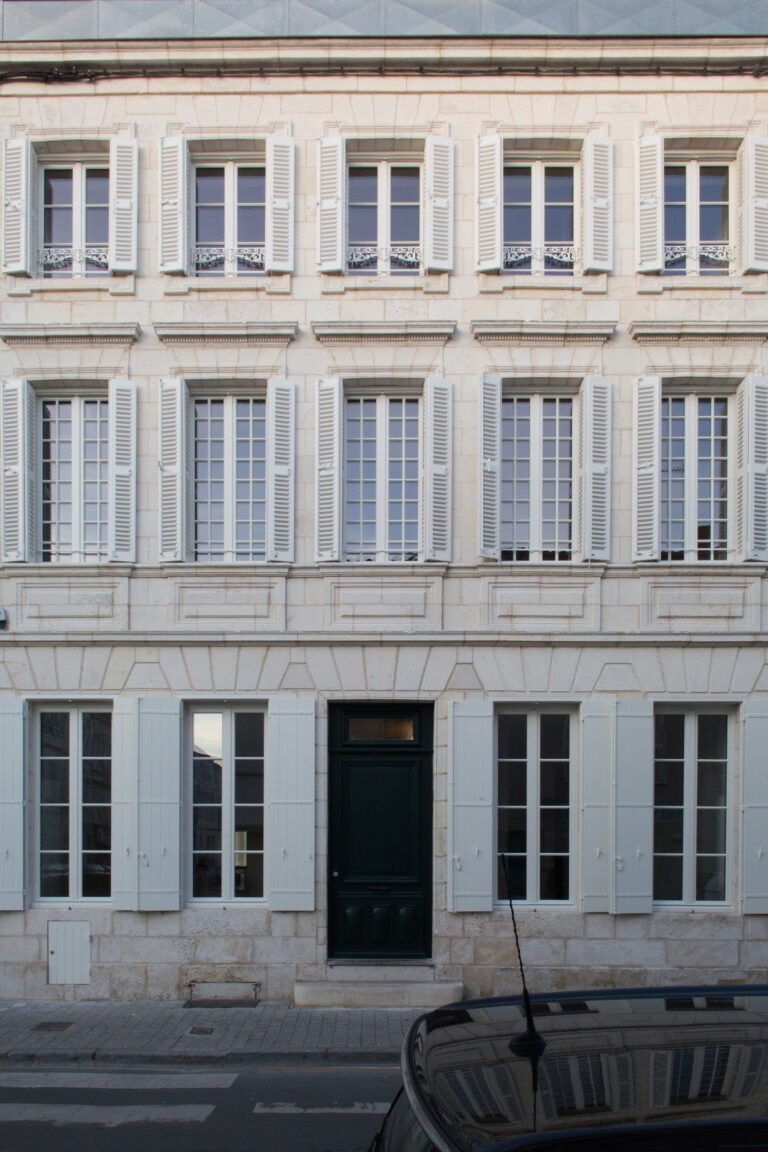 110 Hôtel particulier - Reconversion d’un immeuble de ville en 6 logements Malraux  - Photo 2