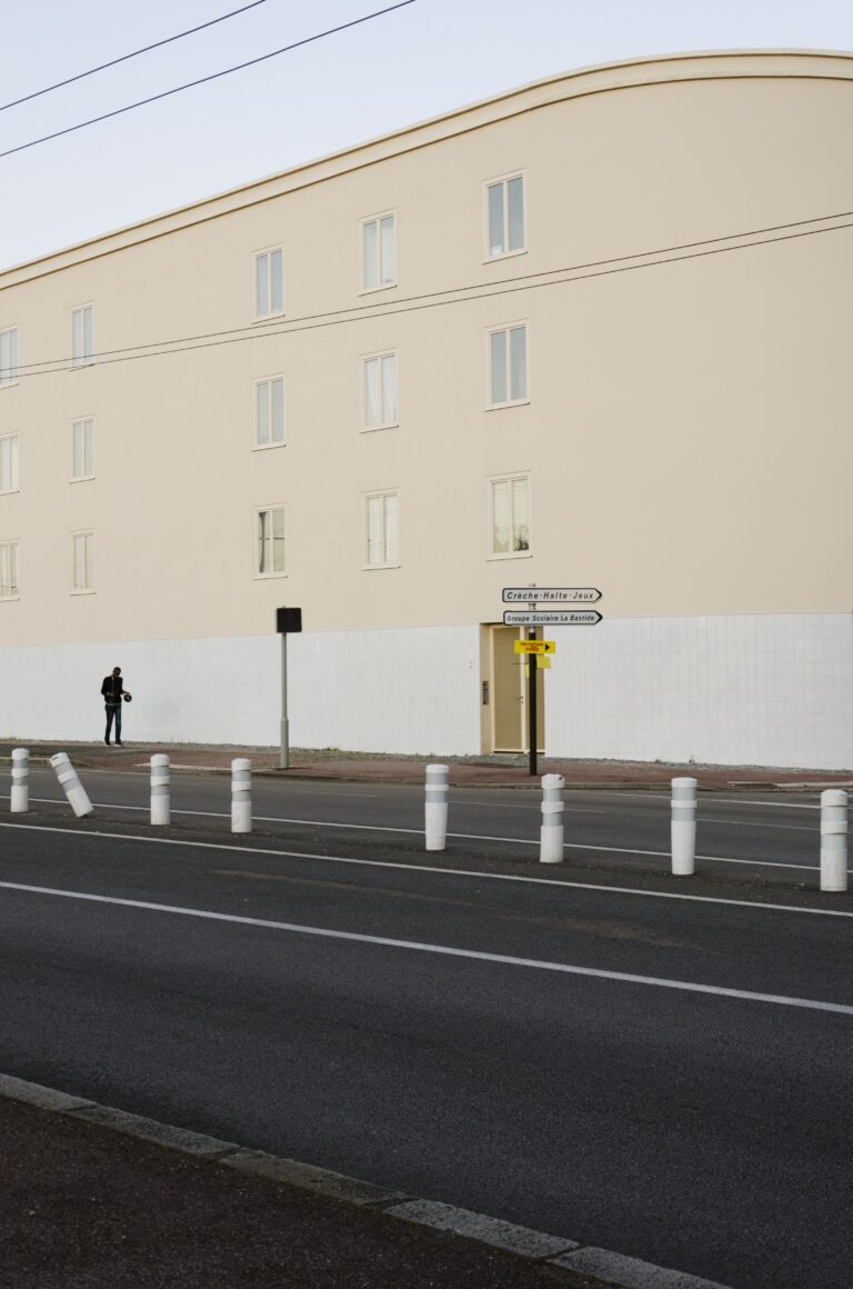 122 Immeuble porcelaine - Construction de 12 logements sociaux - Photo 2