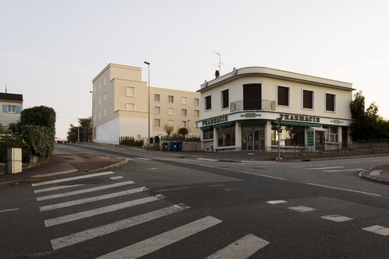 122 Immeuble porcelaine - Construction de 12 logements sociaux - Photo 1