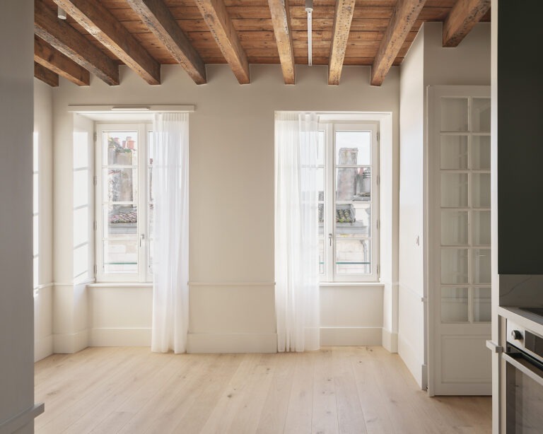 165 Logis Gargoulleau - Transformation d’un immeuble en 11 logements et un plateau commercial nu - Photo 7