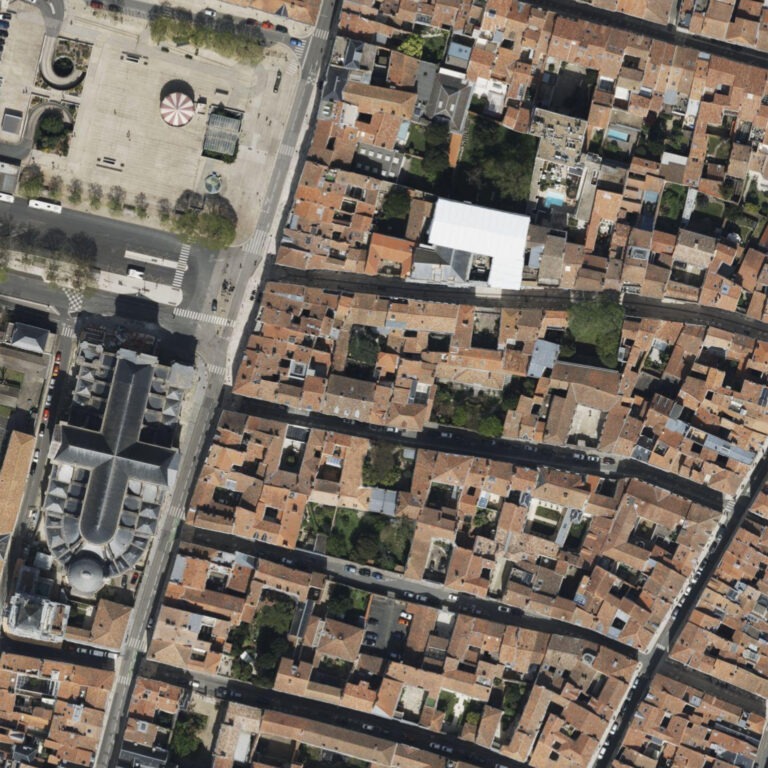 165 Logis Gargoulleau - Transformation d’un immeuble en 11 logements et un plateau commercial nu - Photo 10