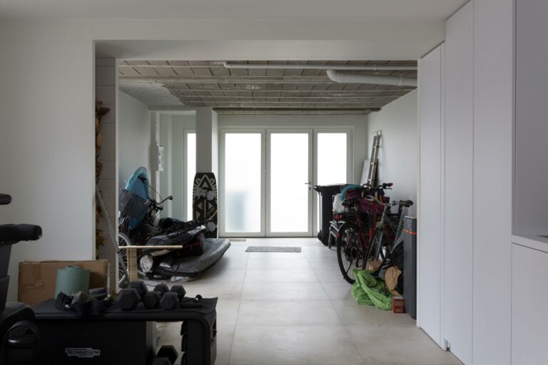 171 Garçonnière - Rénovation d’un appartement et d’un garage - Photo 2